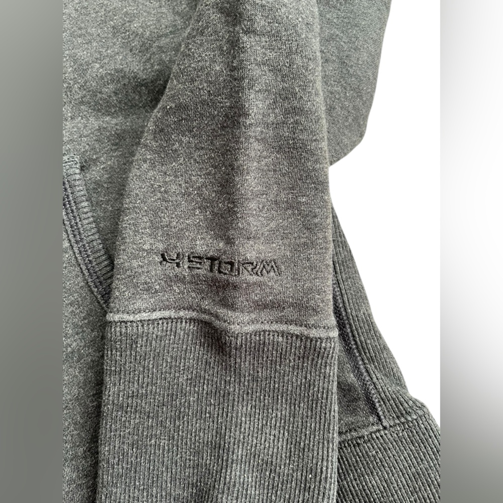 Under Armour Storm Women's Storm Hoodie/ Pull Over Medium M - Picture 3 of 7